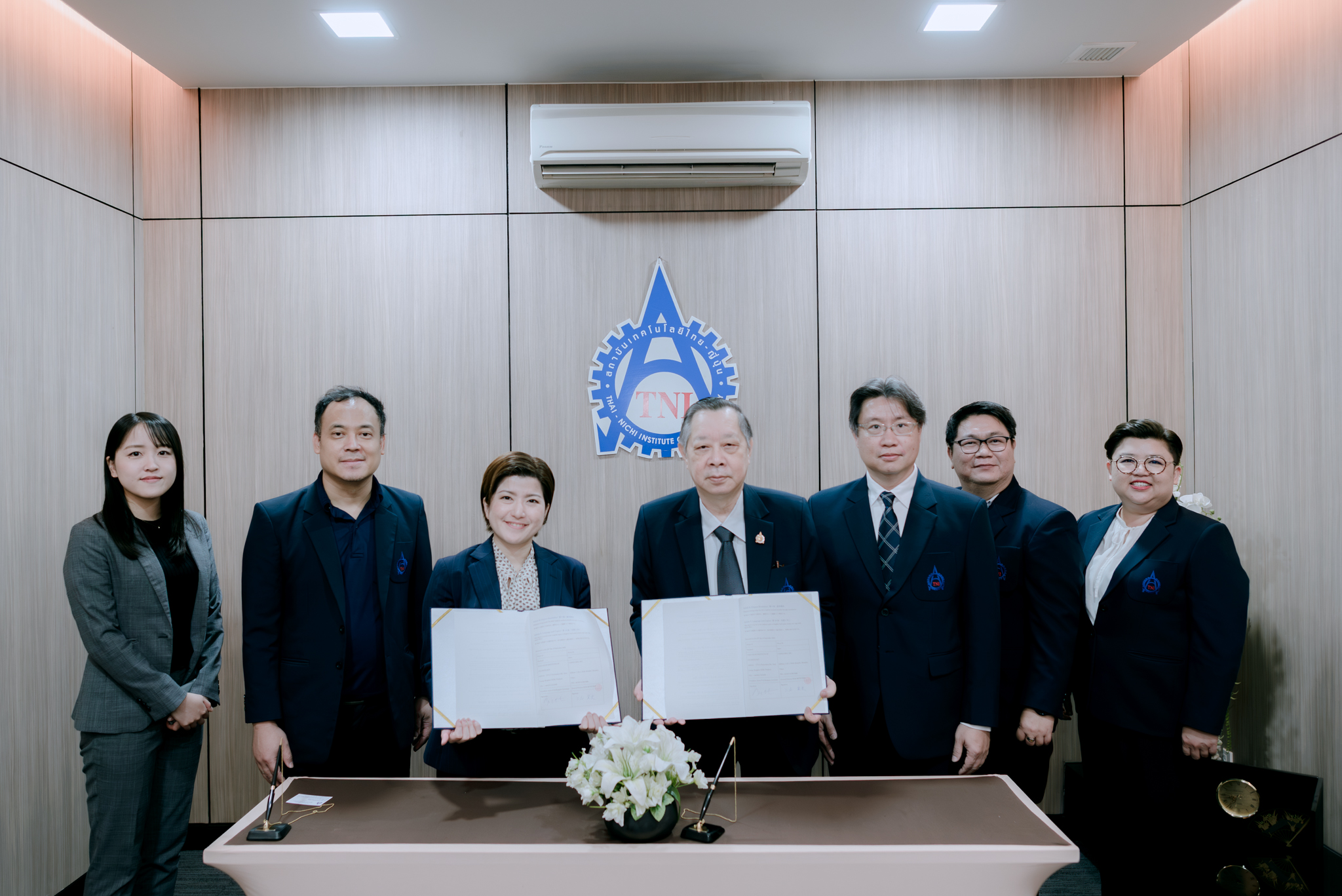 สถาบันเทคโนโลยีไทย-ญี่ปุ่น (TNI) ร่วมลงนามบันทึกข้อตกลงความร่วมมือ (MOU) กับบริษัท CAMGLOBAL INC.